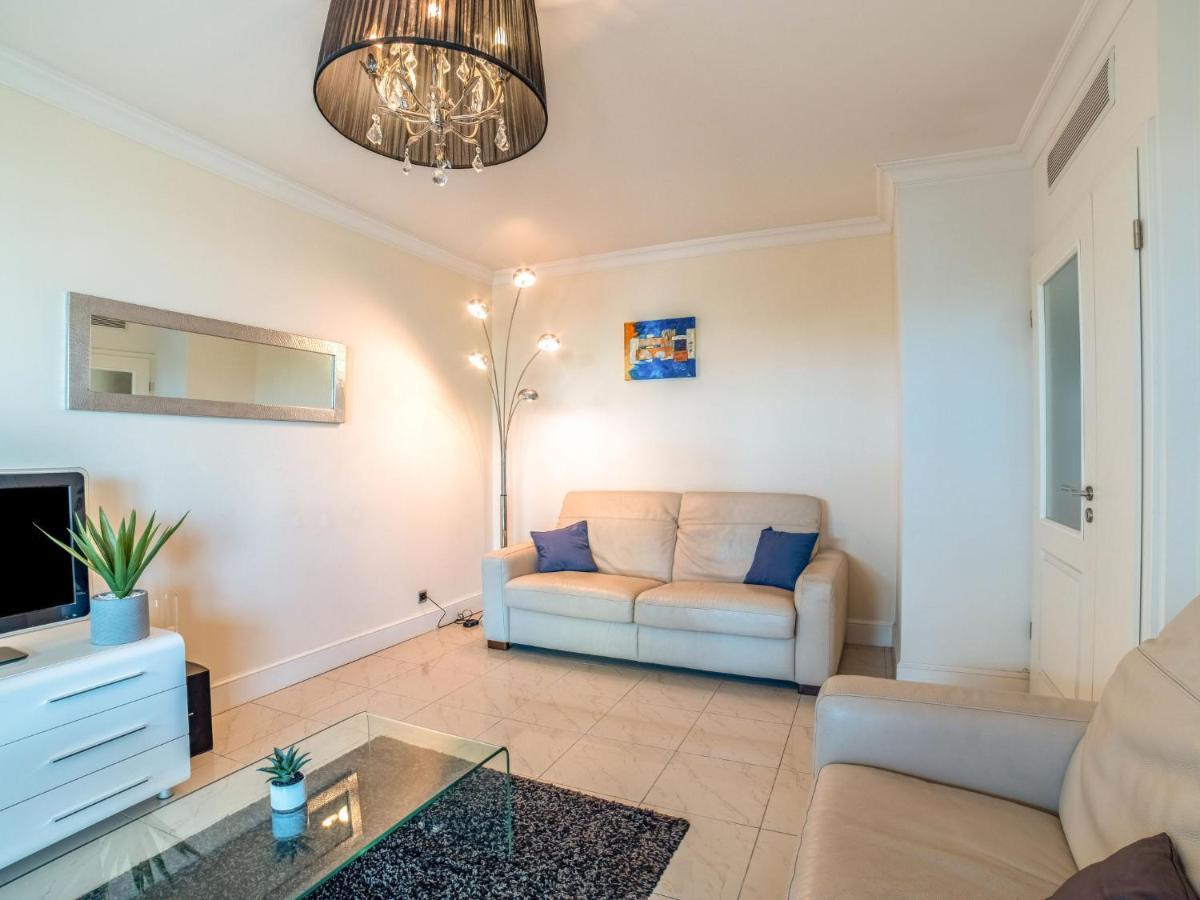Royal Palm By Interhome Cannes